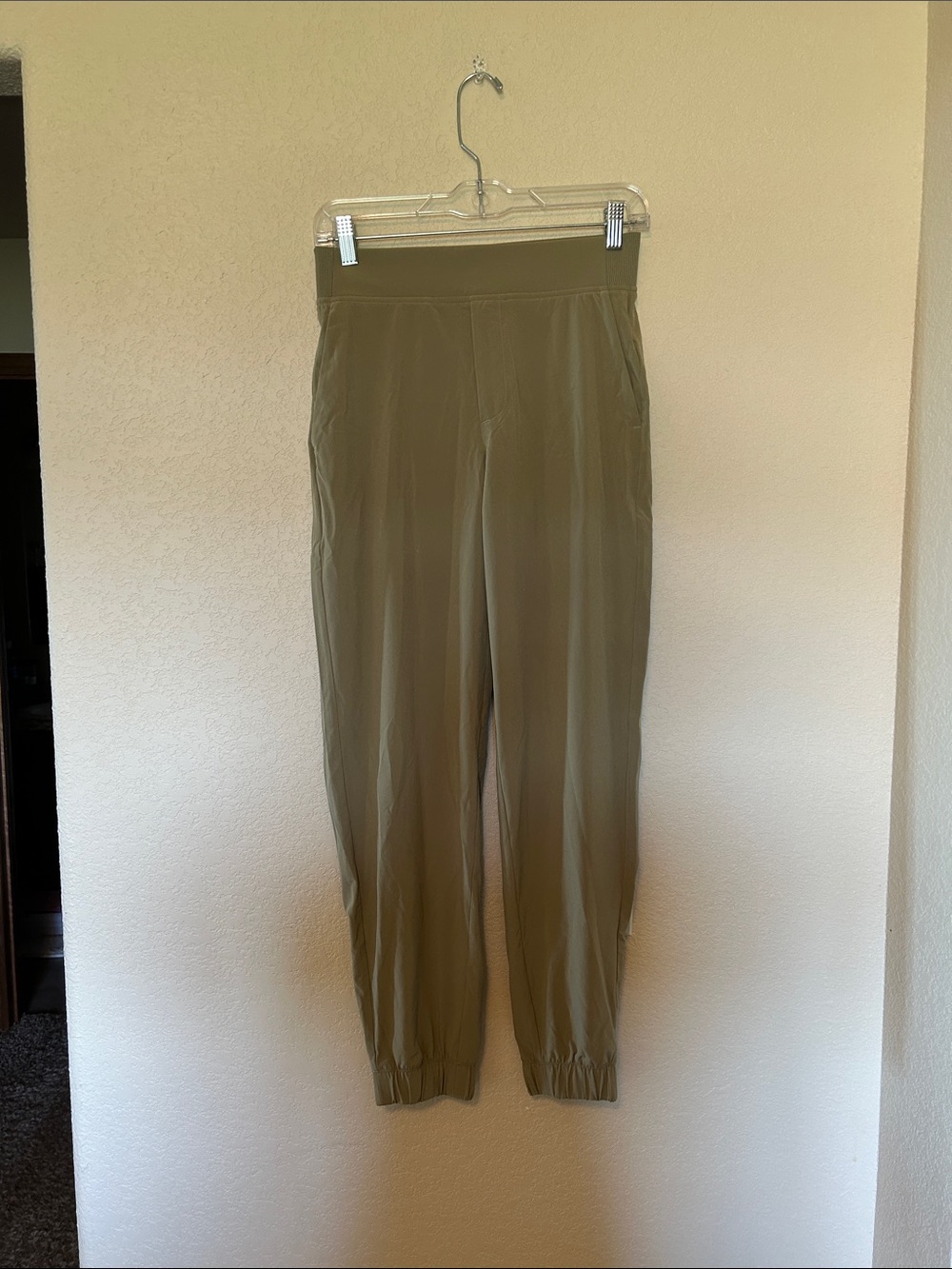 Athleta Brooklyn Mid Rise Jogger Tan 0 Athleisure